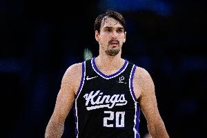 薩里奇談NBA初體驗(yàn)：球迷熱議轉(zhuǎn)型之路，薩隊(duì)是否做到了當(dāng)初期望？