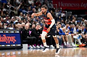 #NBA熱議：楊易被低估的真相曝光，網友熱議：是身材還是嫉妒？