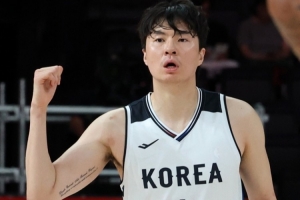 李賢重亞運會獨霸籃壇，場均24+！這簡直是籃球界的bug！