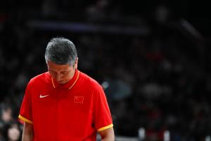 末節反撲！中國男籃憾負伊朗，郭士強賽后直言對手更勝一籌