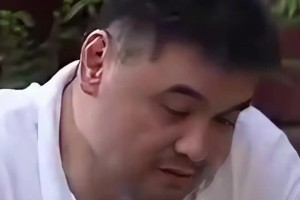 劉玉棟此前談中國(guó)男籃：上去都軟骨頭 一點(diǎn)精氣神都沒(méi)有