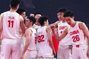 楊毅：無論用什么方法，都不能阻擋中國籃球水平被世界越拉越遠