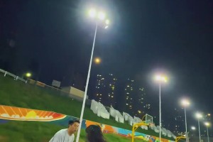 美女打的不錯，和我單挑一場？